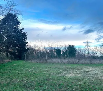 ŽMINJ – odlična parcela na lijepoj lokaciji - cover