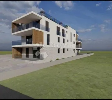 Vodice 1. Red do mora, 4soban stan + 2gpm