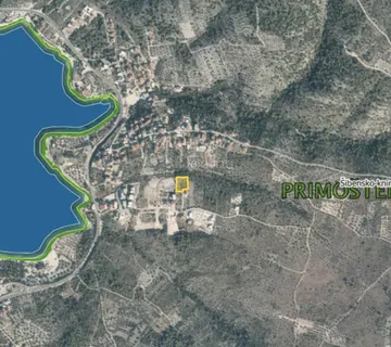 PRILIKA! Građevinsko zemljište s pogledom na more – Primošten