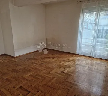 komforan stan u Rudešu - cover