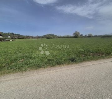Građevinsko zemljište 3.740m² na odličnoj lokaciji nadomak Zagreba! - cover