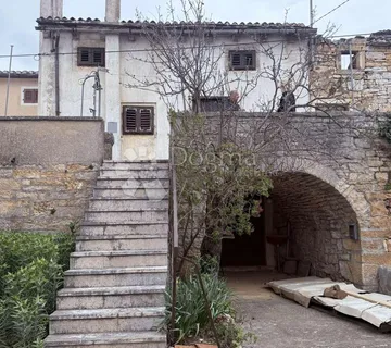 PRILIKA!!!! Jedna cijena - dvije kuće!!!!! - cover