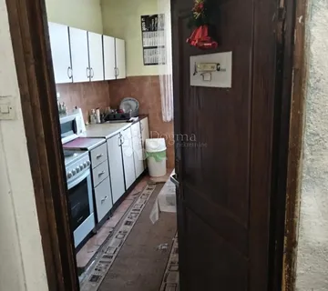 Na prodaju stan u kvartu Banija - cover