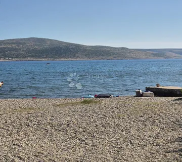 Seline/Starigrad - dvosoban stan 20 m od mora S3 - Seline, Starigrad Paklenica