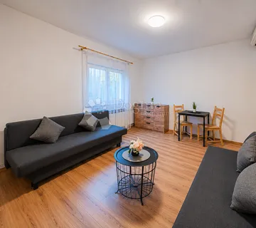 Dvoetažni stan Trešnjevka | 62m² | 2 kupaonice - Zagreb