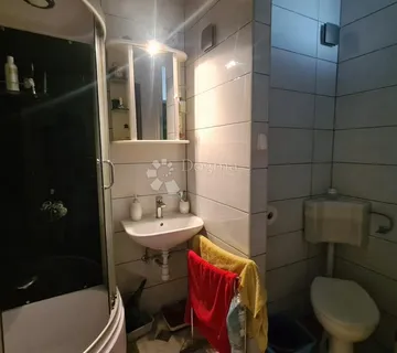 Uživajte u udobnosti života blizu svih sadržaja - cover