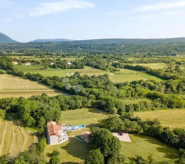 Prostrano poljoprivredno zemljište Barat /Istra - Barat, Kanfanar