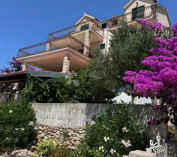 Apartmanska kuća MILNA