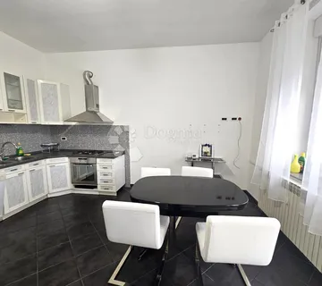 2S+DB, 50 m od mora - Rijeka