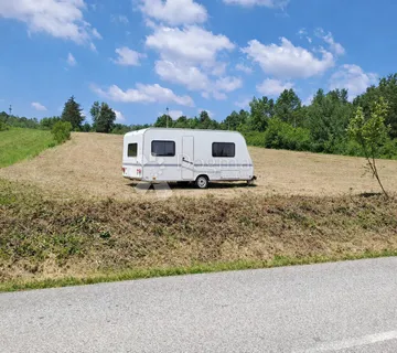 Zemljište u blizini 2 kupališta s projektom - Topusko
