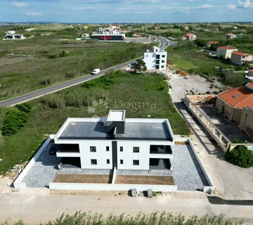 PRIVLAKA -  MODERAN PENTHOUSE - KROVNA TERASA - cover