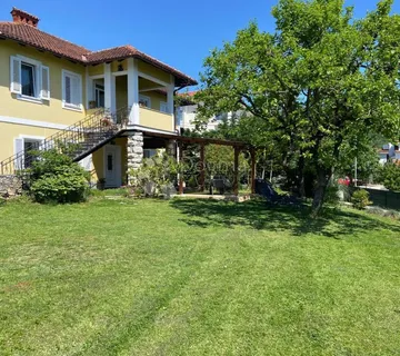 Obiteljska vila sa pogledom na more - Ičići, Opatija
