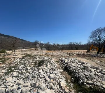 Građevinsko zemljište Zagvozd 2 - cover