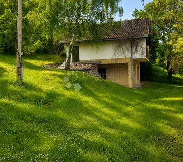 Kuća s voćnjakom u srcu prirode – Draž