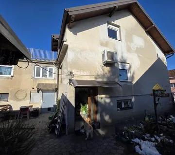 Kuća na traženoj lokaciji – par koraka od VI osnovne škole - Varaždin