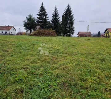Grabovac - građevinsko zemljište na odličnoj lokaciji u blizini Plitvičkih jezera - Grabovac, Rakovica