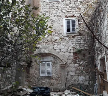 Palača iz XV.st., Pag