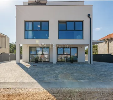 Smratina,2 dvoetažna stana - cover