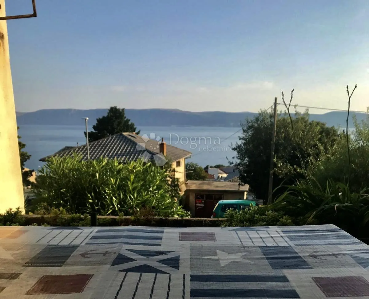 Apartman sa mirisom Mediterana - cover