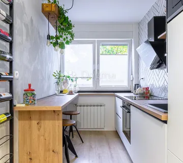 UHODAN STUDIO APARTMAN - PRODAJA!!! - cover