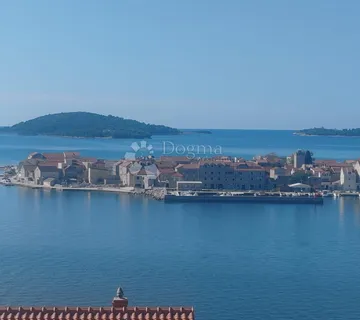 BRODARICA - kuća nadomak mora - cover