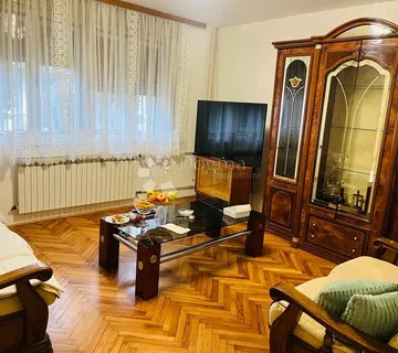 Dubrava, Kuća 250m2 Za Najam Radnika! - Zagreb