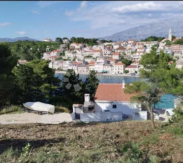 Zemljište sa građevinskom dozvolom, Brač, Povlja - Povlja, Selca
