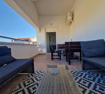 DVA APARTMANA S POGLEDOM NA MORE 100M OD PLAŽE TAX FREE - cover