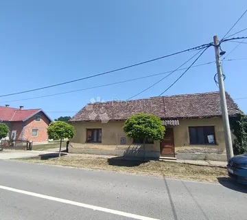 Kuća s potencijalom na glavnoj cesti u Topolju! - Topolje, Draž
