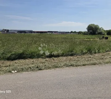 Stupnik građevinsko zemljište u industrijskoj zoni do 60% izgrađenosti parcele - Gornji Stupnik, Stupnik