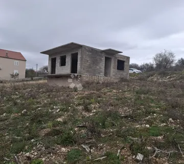 Započeta gradnja- legalizirano - Benkovac