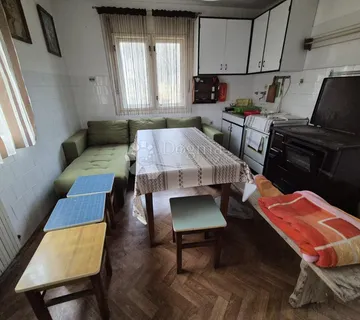 Seosko imanje sa kućom trokatnicom i 25.194m² zemljišta! - Mala Erpenja, Krapinske Toplice