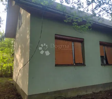 Zelenko - Crevarska Strana, Gvozd