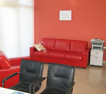 Poslovni prostor - Malinska / 55 m2 - Malinska, Malinska-Dubašnica