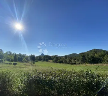 Podno Velebita – 224.000 m² prirode na prodaju! - Drenovac Radučki, Gospić