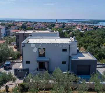 Medulin | Moderna Vila S Panoramskim Pogledom Na More, Bazenom I Garažom