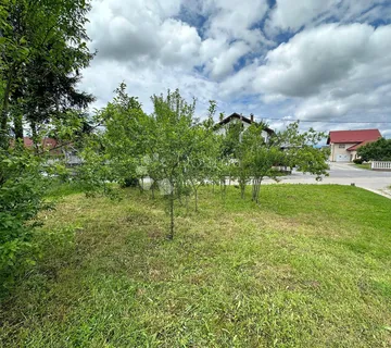 Gospić, građevinsko zemljište 411 m2