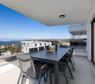 MALINSKA - APARTMAN S BAZENOM I POGLEDOM 300m OD MORA - Malinska, Malinska-Dubašnica