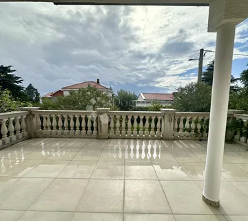 Stan Novi Vinodolski - cover