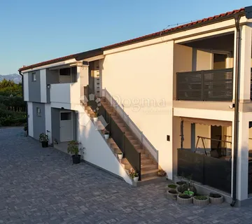 PRODAJE SE APARTMAN NOVOGRADNJA VIR S4 - cover