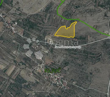 Građevinsko zemljište u neposrednoj blizini N.P. Krka - Ključ, Drniš