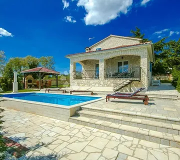 Poreč, okolica, PREKRASNA VILA SA BAZENOM