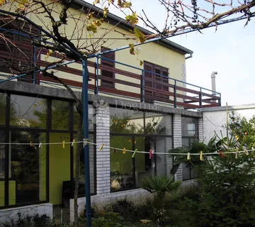 Kuća, 300 metara od mora i pogledom na Brijune - Fažana
