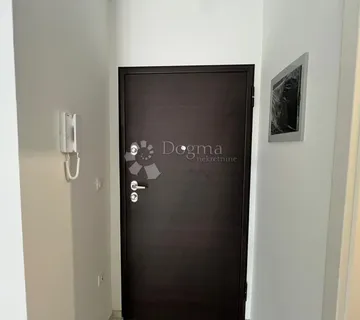 NOVOGRADNJA: Stan 44 m² kod City Malla s parkingom - Pula