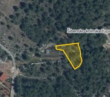 Atraktivno zemljište u Dubravi kod Šibenika - Dubrava kod Šibenika, Šibenik
