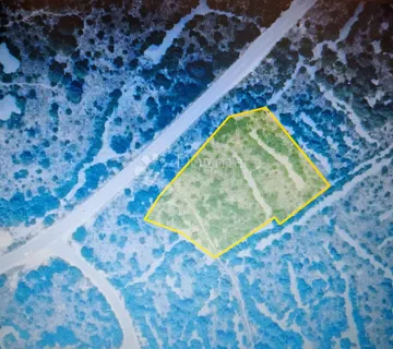 BRODARICA - građevinsko zemljište 5428 m2 - cover