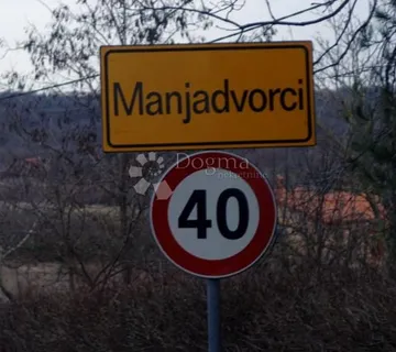Veliko poljoprivredno zemljište u komadu 38.978 m2 - Manjadvorci, Barban