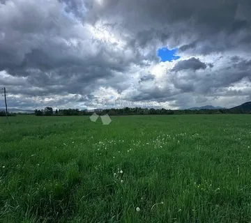 Zemljište S Projektom I Pravomoćnom Gradevinskom - Kruškovac, Gospić