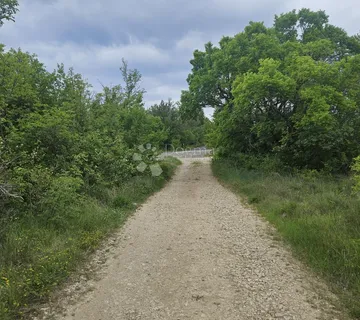 Omišalj, poljoprivredno zemljište!