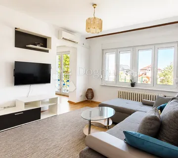 Šalata - novonamješten dvosoban stan 64 m² s balkonom - REŽIJE UKLJUČENE U CIJENU - Zagreb